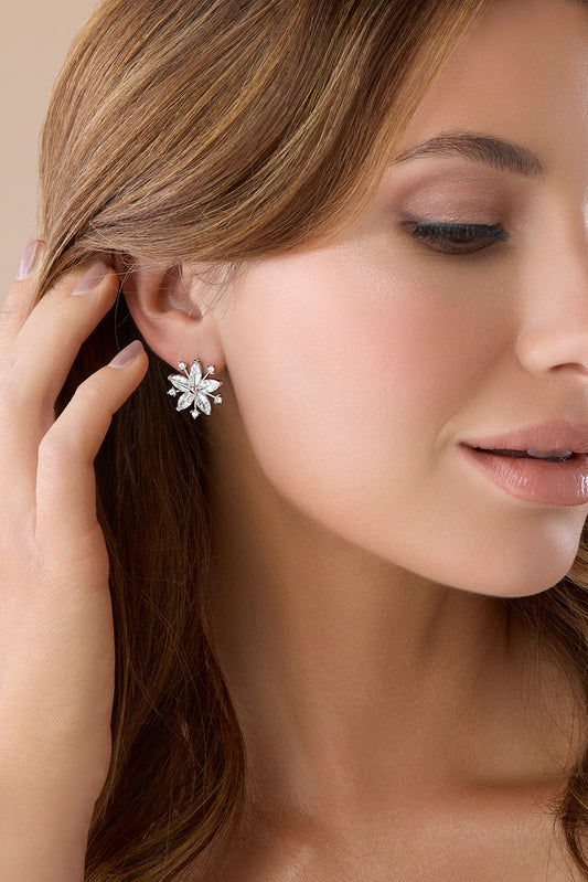 Snowflake Regular Simulated Diamond Stud Earrings