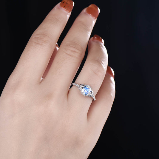 14K/18K Vintage Round Moonstone Diamond Engagement Ring Three Stone