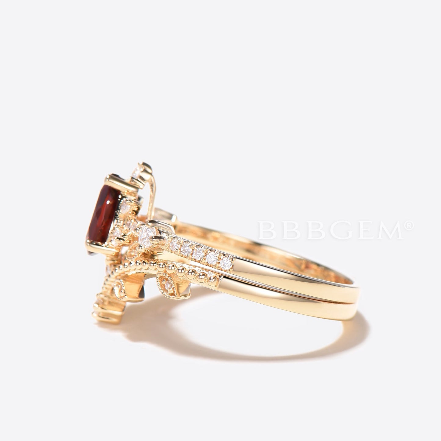 14K Yellow Gold Art Deco Pear Cut Natural Garnet Diamond Bridal Ring