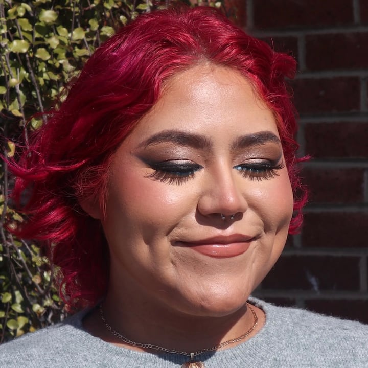 Stunning La Glam By Laila