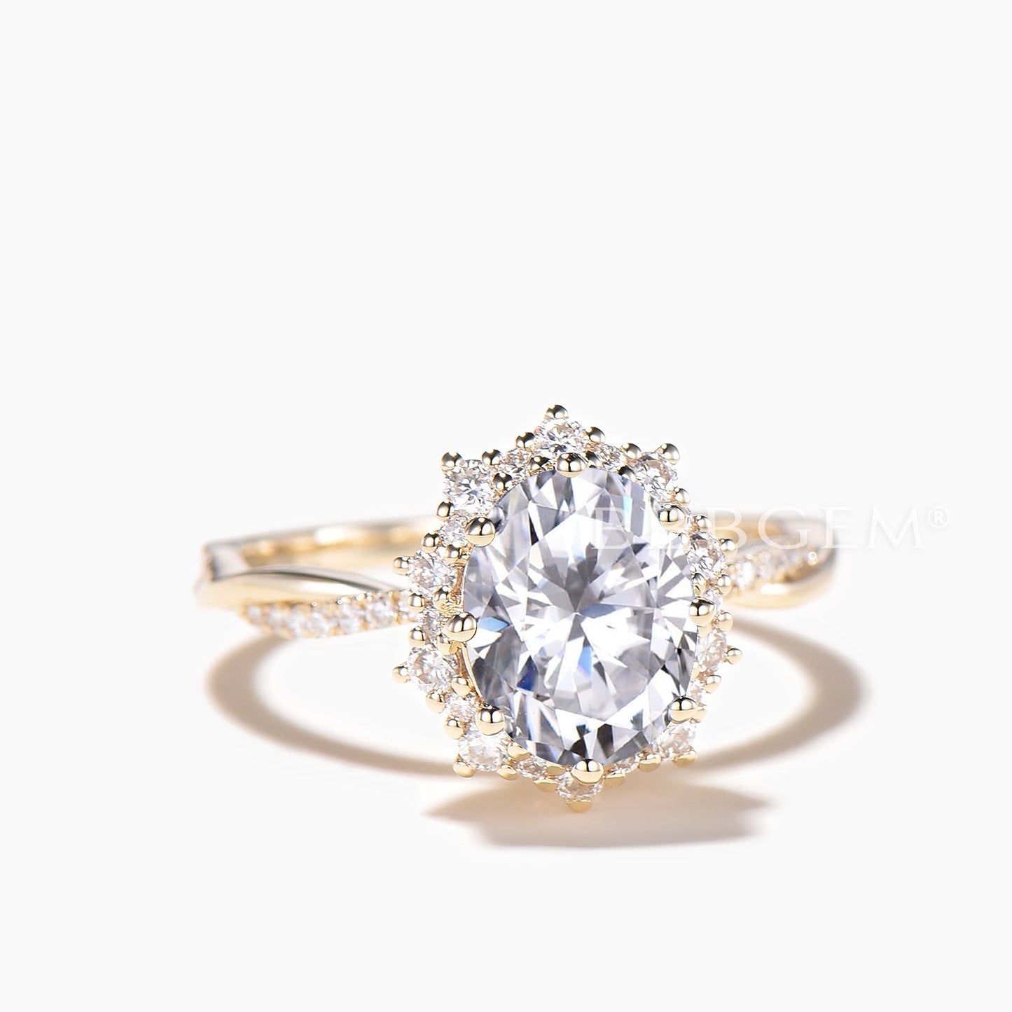 Diamond Halo Ring 1.5CT Oval Cut Moissanite Twisted Engagement Ring