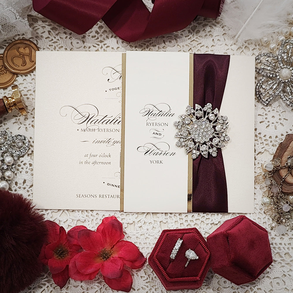 Brooch Wedding Invitation 3501