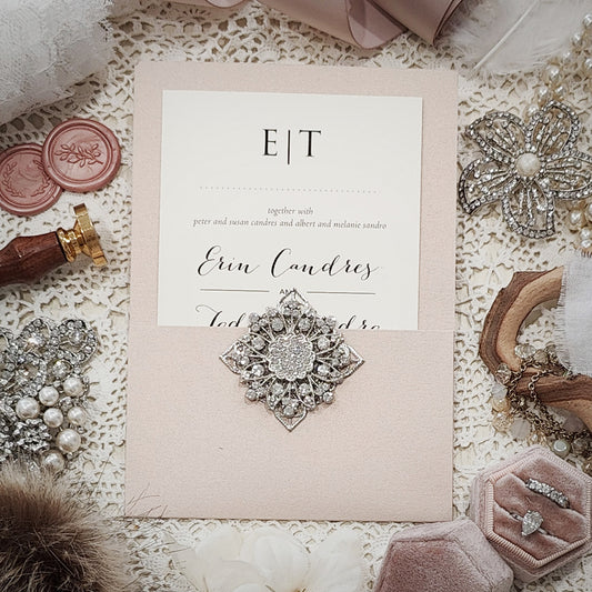 Brooch Wedding Invitation 3508