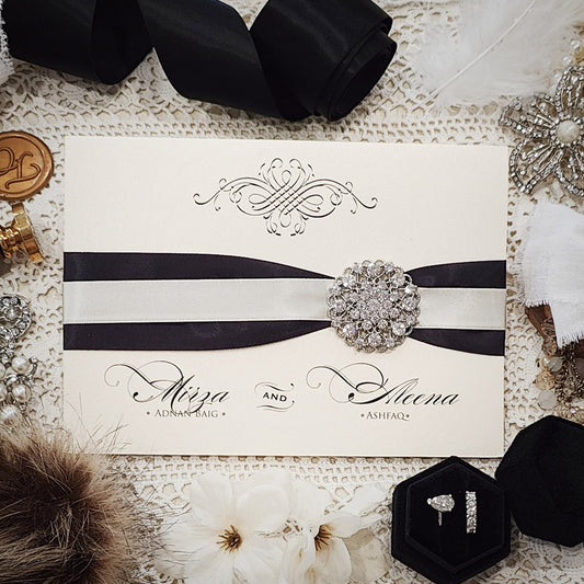 Brooch Wedding Invitation 3511