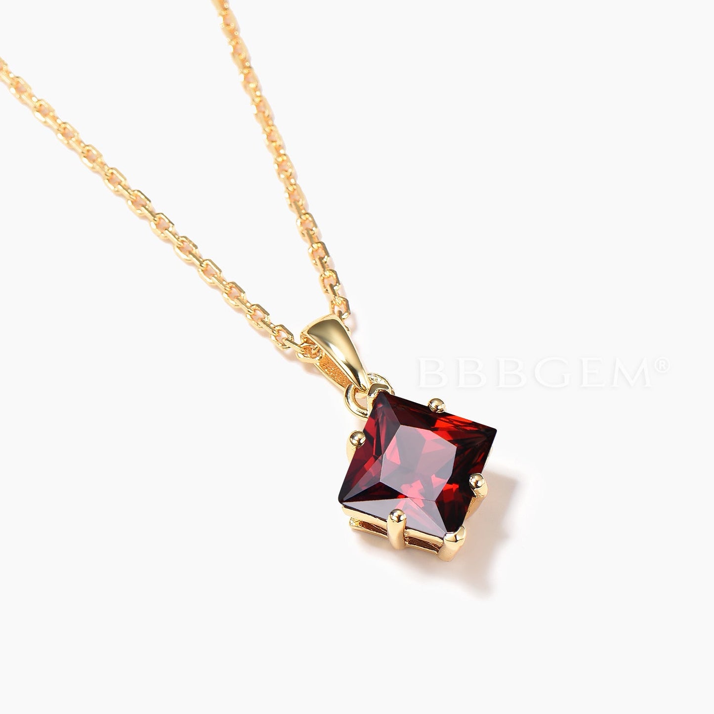 2CT Princess Cut Natural Garnet Necklace Solitaire Yellow Gold Pendant