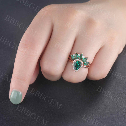 Halo Emerald Engagement Ring Set Pear Cut Emerald Diamond Cluster Ring Rose Gold Bridal Set