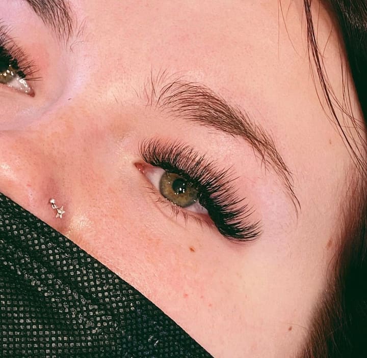 Lash And Brow Beauty Session By Pink Caviar