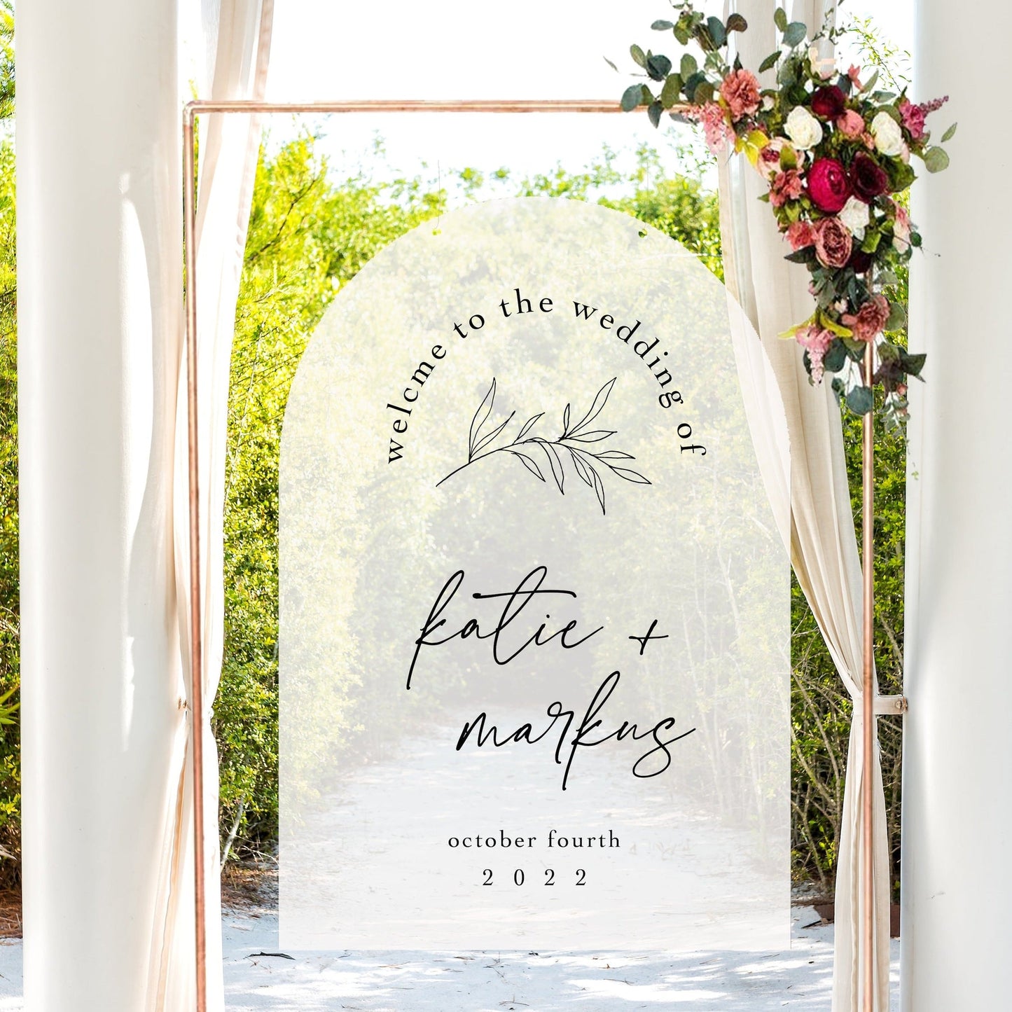 Clear Arched Acrylic Wedding Welcome Sign
