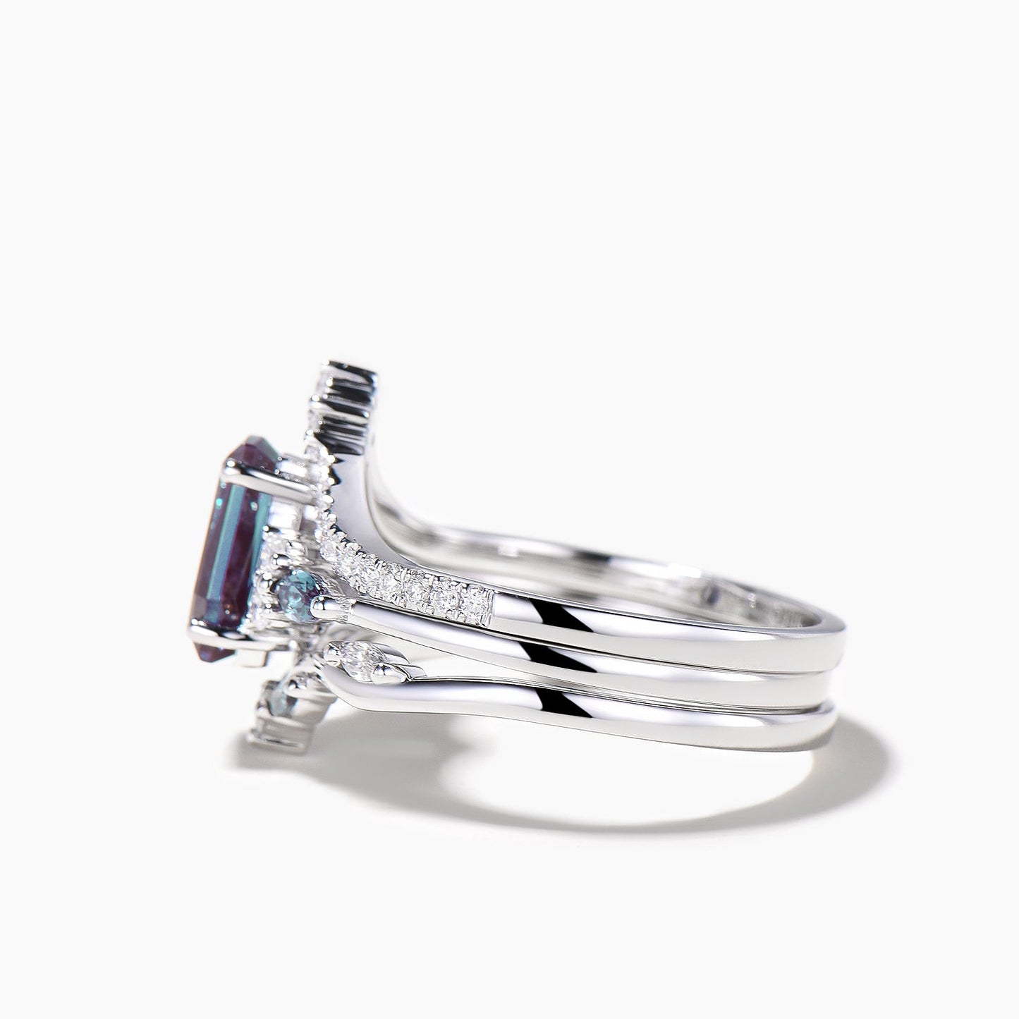 3pcs Coffin Cut Color-Change Alexandrite Diamond Bridal Ring Set