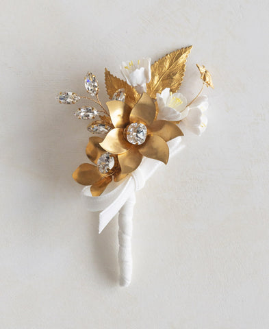 Balfour Bridal BoutonnieRe