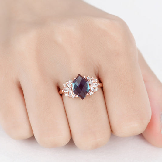 10x7mm Art Deco Hexagon Alexandrite Engagement Ring Cluster Moissanite Ring