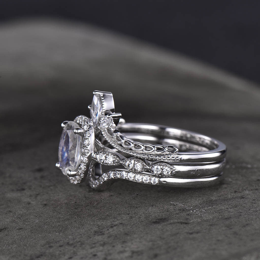 3pcs Oval Moonstone Halo Diamond Engagement Ring Set