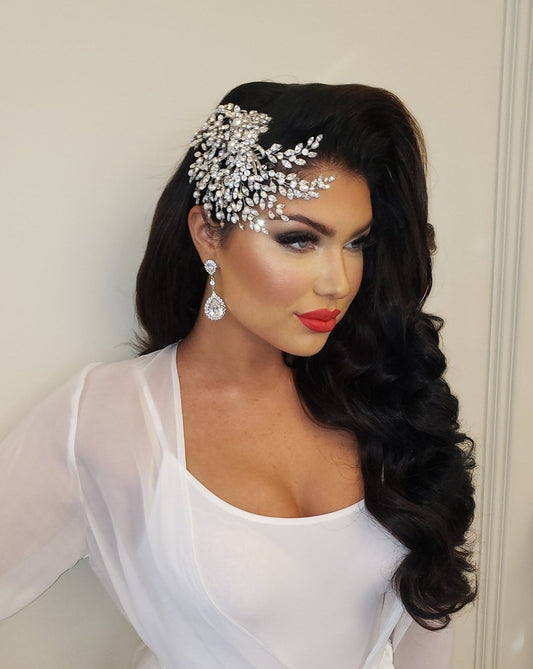 Swirling Pearl And Crystal Comb Style No. 242580
