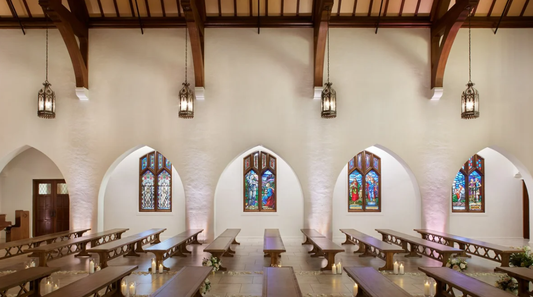 Vintage Flair and Modern Amenities Classic Wedding Package