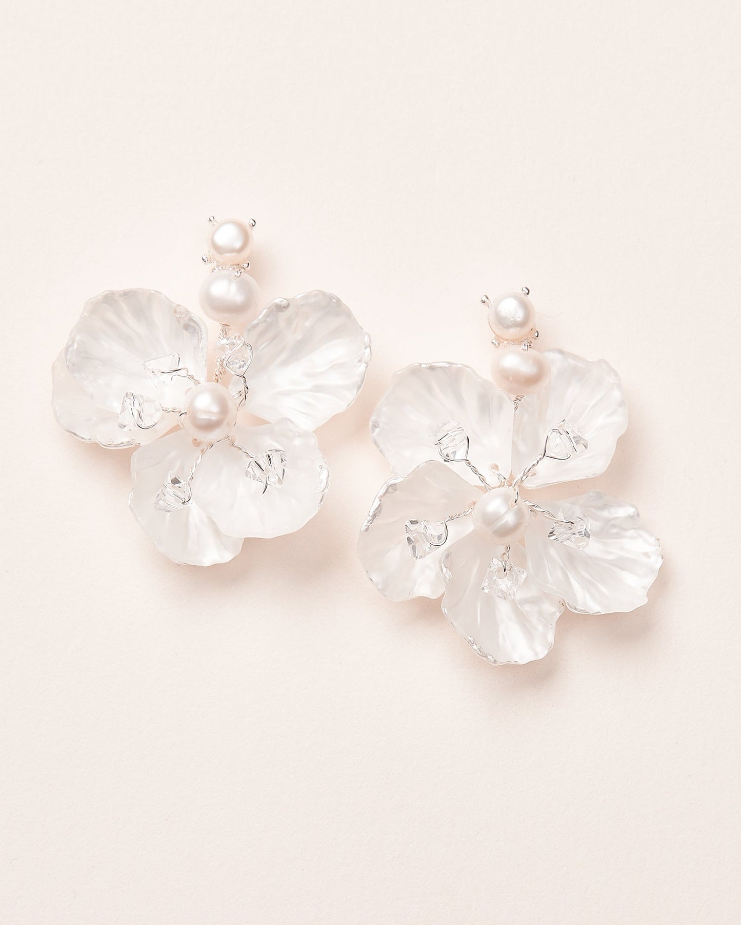 Nia Flower Earrings