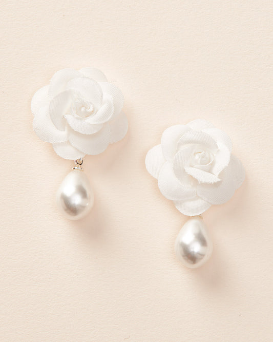 Pearl & Flower Earrings