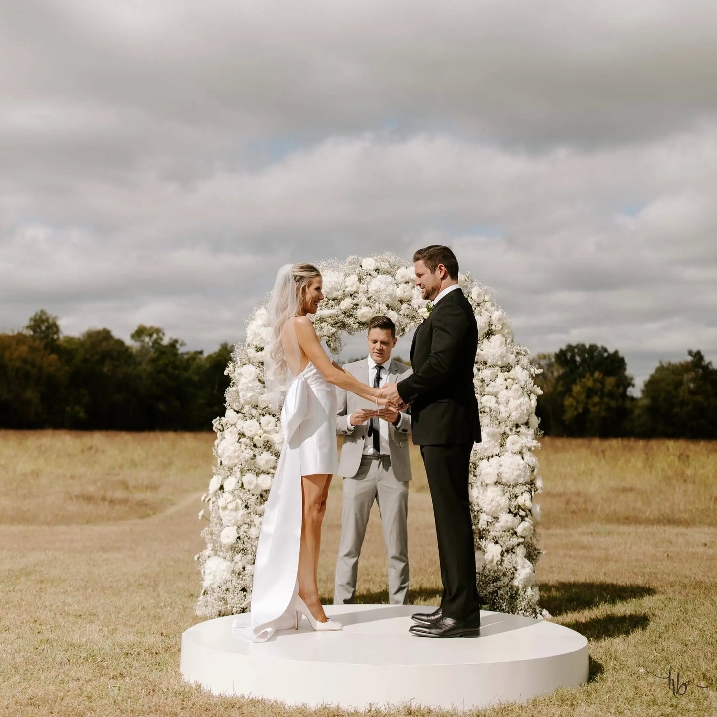 Jordan Blusher Bridal Veil