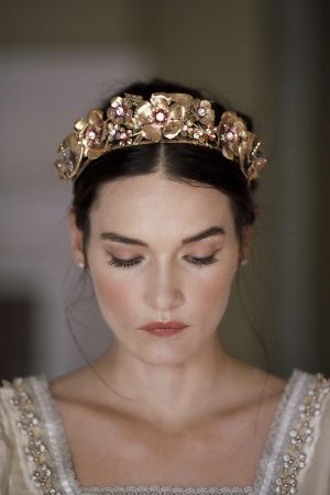 Ode To Mcqueen Gilded Flora & Fauna Crown No. 2418