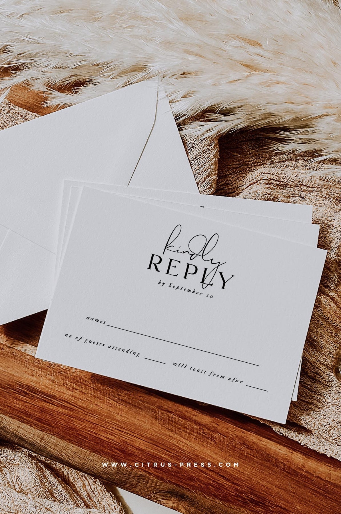 Modern Minimal Wedding Invitation RSVP Card | Marlowe
