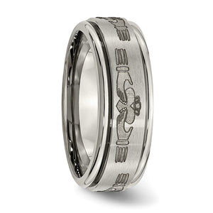 Titanium Laser Etched Claddagh Grooved Edge Standard Fit Band