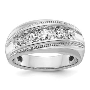 10.10K Yellow or White Gold 1 Ctw Diamond Milgrain Tapered Band