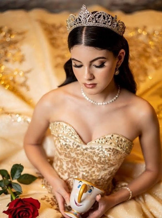 Ellee Real Quinceanera Adorned With Reale Gorgeous Swarovski Crystals Stunning Tiara