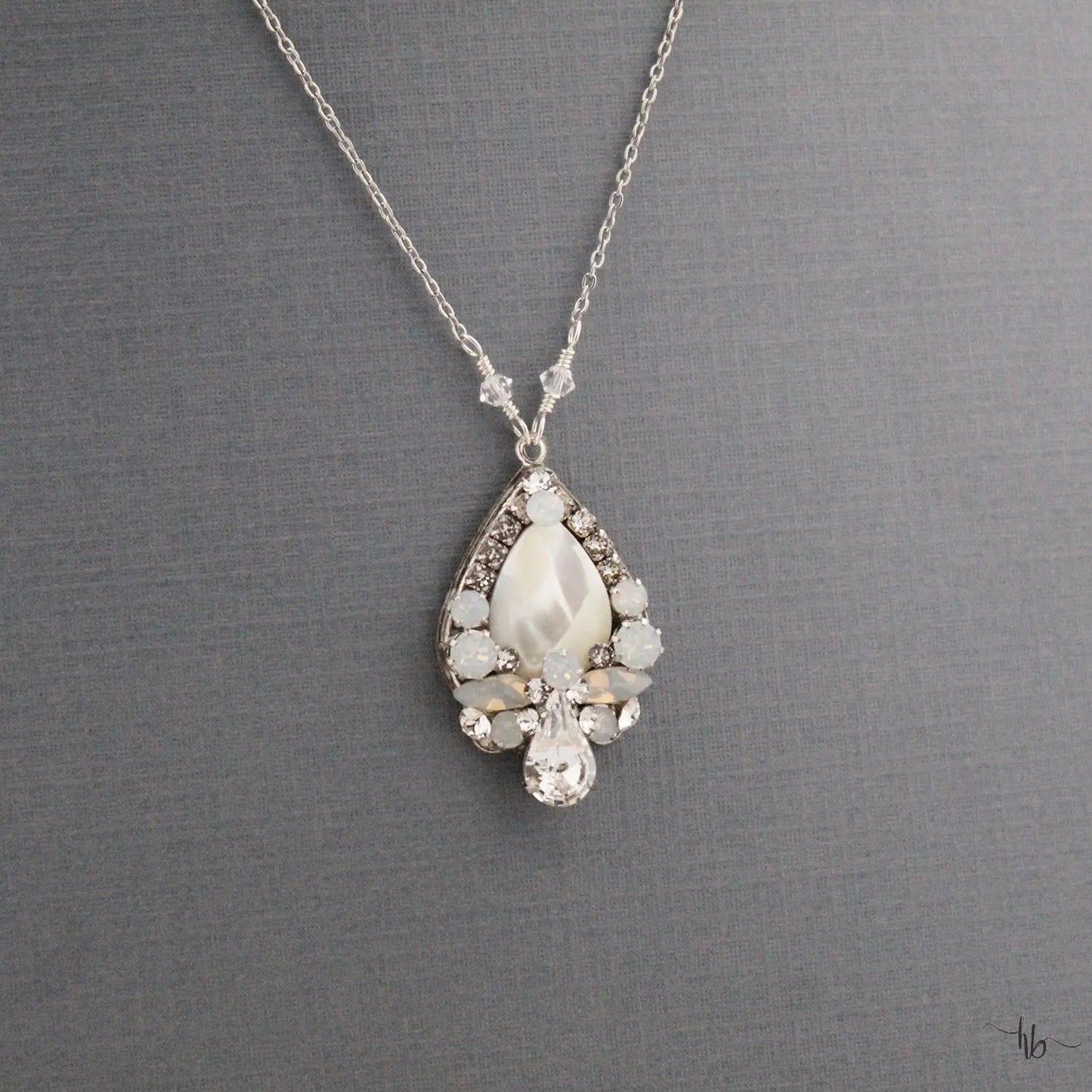Reign Pendant