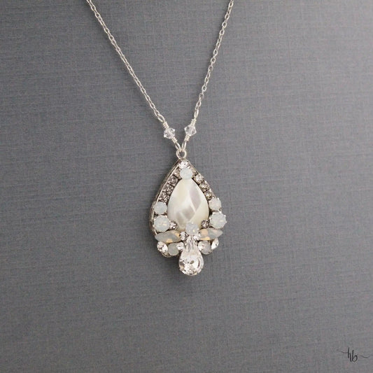 Reign Pendant