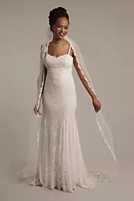Tulle and Lace Leaf Edge Chapel Veil