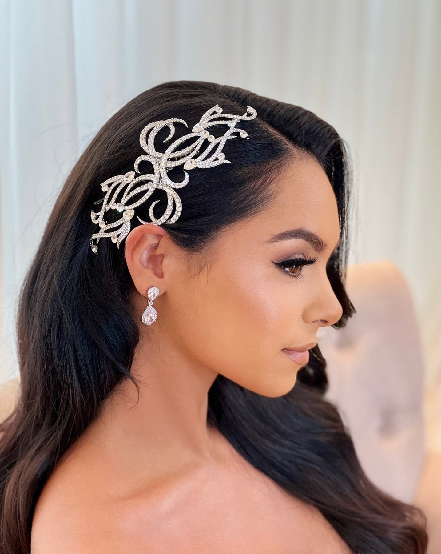 Elegant Crystal Swirl Comb Style No. 242634
