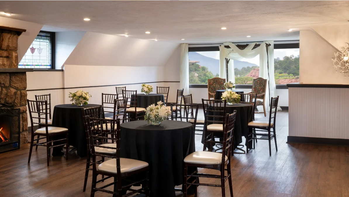 Craftwood Peak Wedding Package