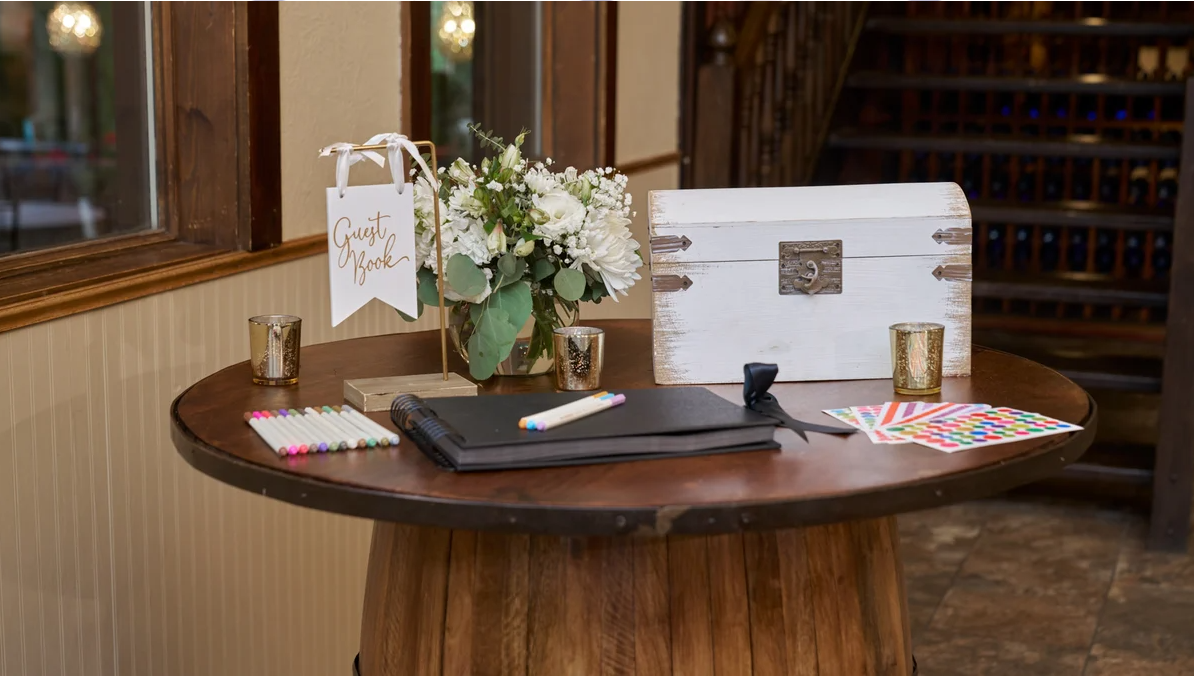 Craftwood Peak Wedding Package