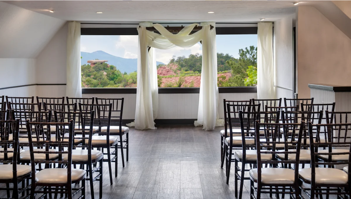 Craftwood Peak Wedding Package