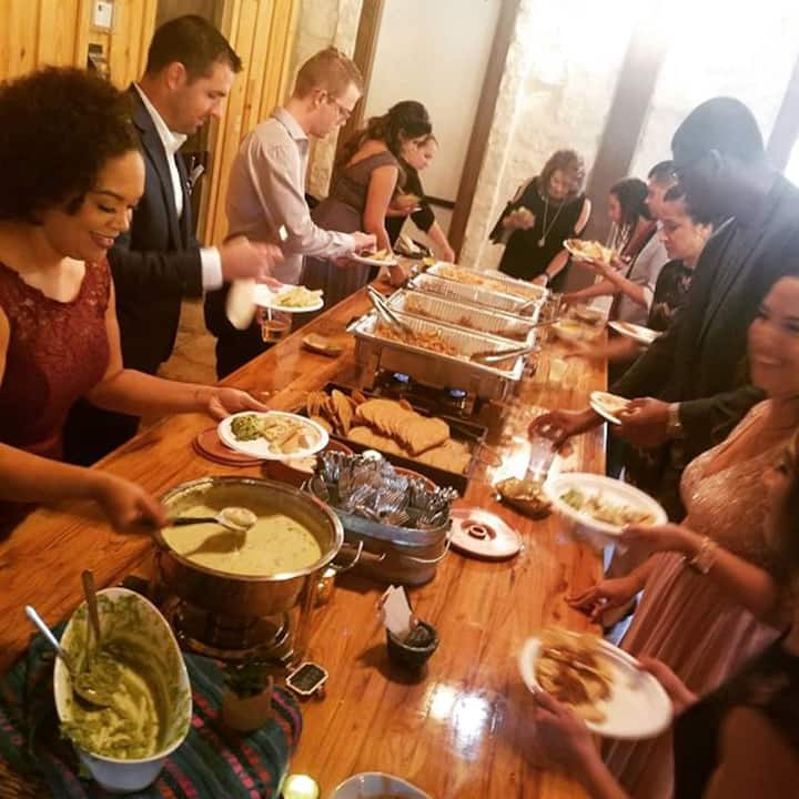 Classic Mexican Favorites By Cruzteca