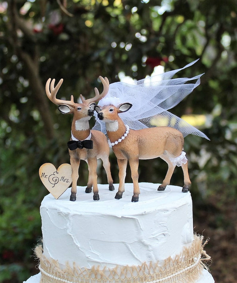 Deer Wedding Cake Topper, Hunting Wedding Cake Topper, Buck and Doe Cake Topper, Bride and Groom Cake Topper Wedding Cake, Wedding Decor,