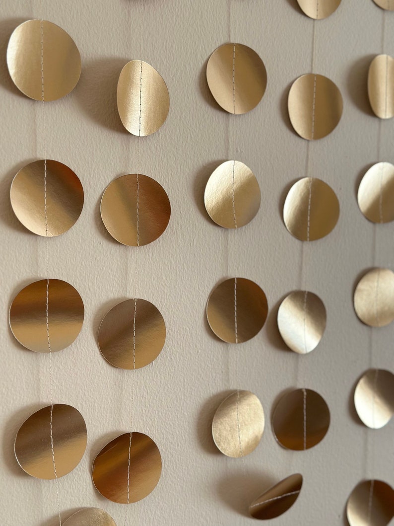 Gold Circle paper garland Golden wedding Wedding decoration Wedding decor, 10 ft long