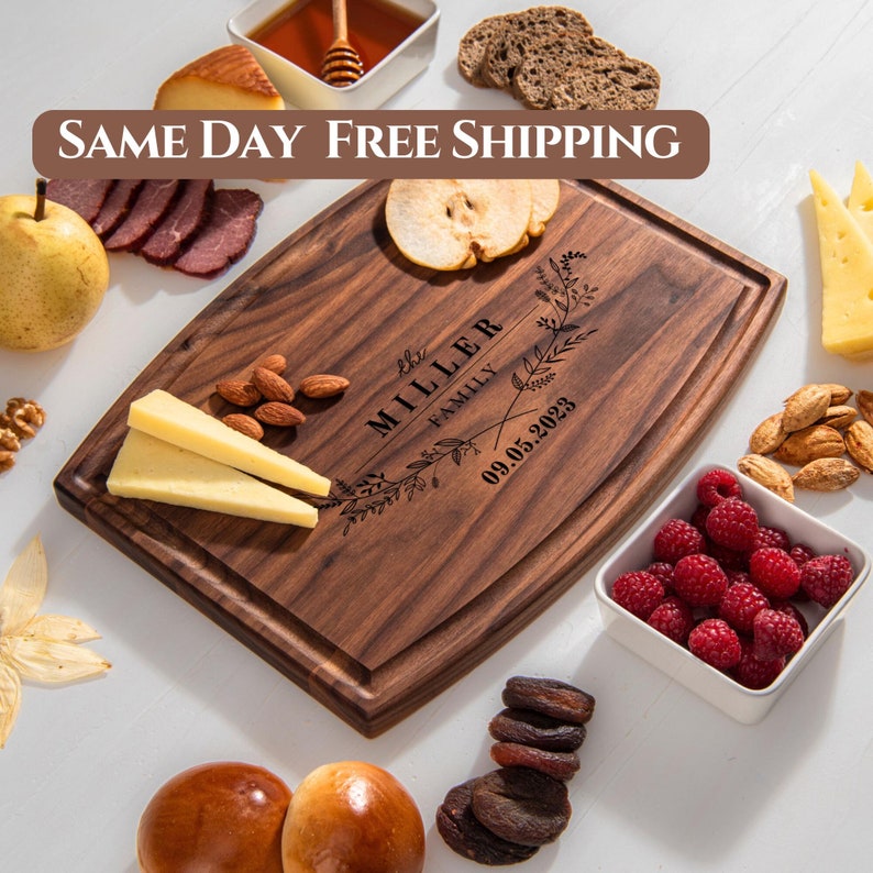 Personalized Cutting Board, Custom Cheese Board, Personalized Gifts, Wedding Gift, Bridal Shower Gift, Anniversary Gifts, Engagement Gifts