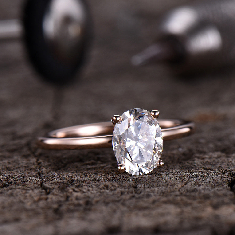 Forever One Moissanite Engagement ring Oval Rose Gold 6x8mm Moissanite Solitaire Ring 1.5 carat near-colorness gemstone Solid 14K/18K