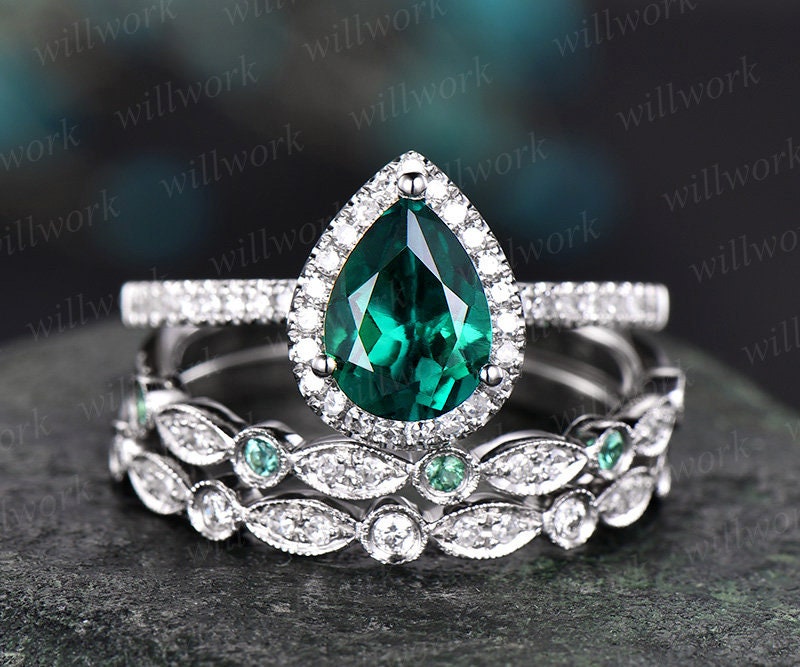 3pcs Emerald Engagement Ring Set White Gold Vintage Natural Emerald Ring For Women Diamond Halo Ring Unique Bridal Set Art Deco Jewelry Gift