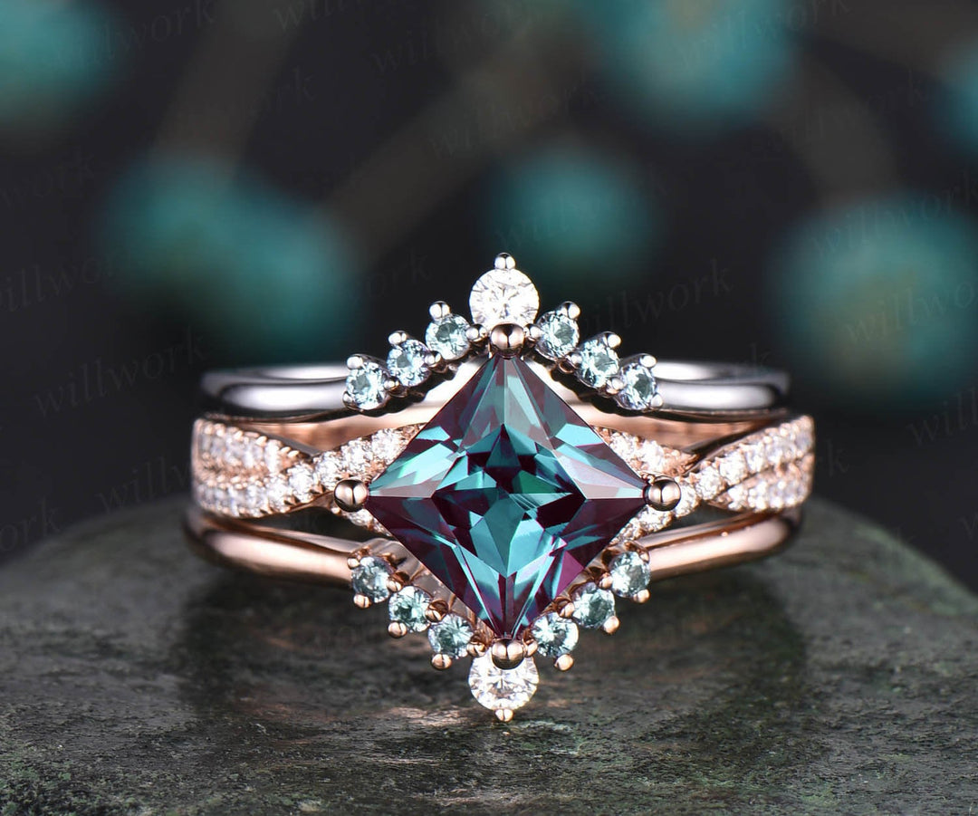 3pcs Alexandrite Bridal Set Princess Cut Alexandrite Engagement Ring Set 14k Rose Gold Vintage Diamond Ring Alexandrite Stack Wedding Band