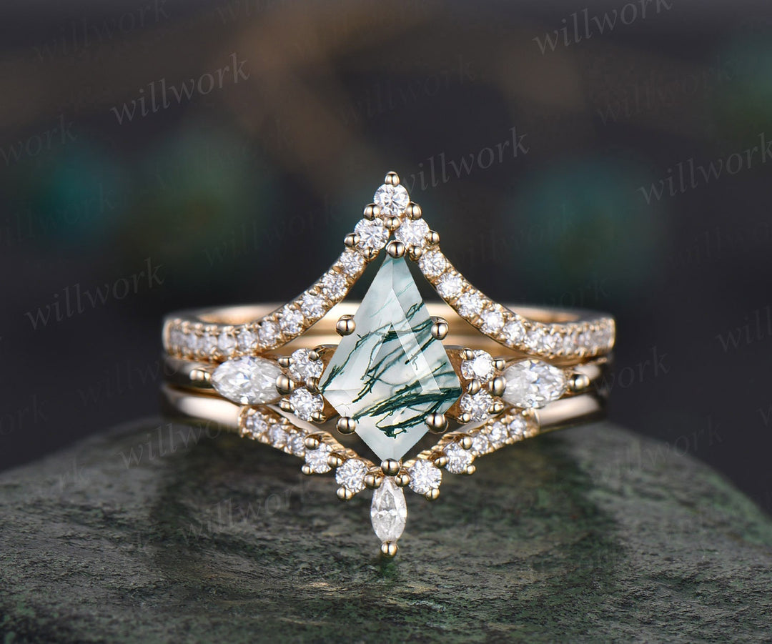 3pcs Kite Cut Green Moss Agate Engagement Ring Set Yellow Gold Stacking Diamond Ring Women Unique Anniversary Ring Set Gift Antique Jewelry