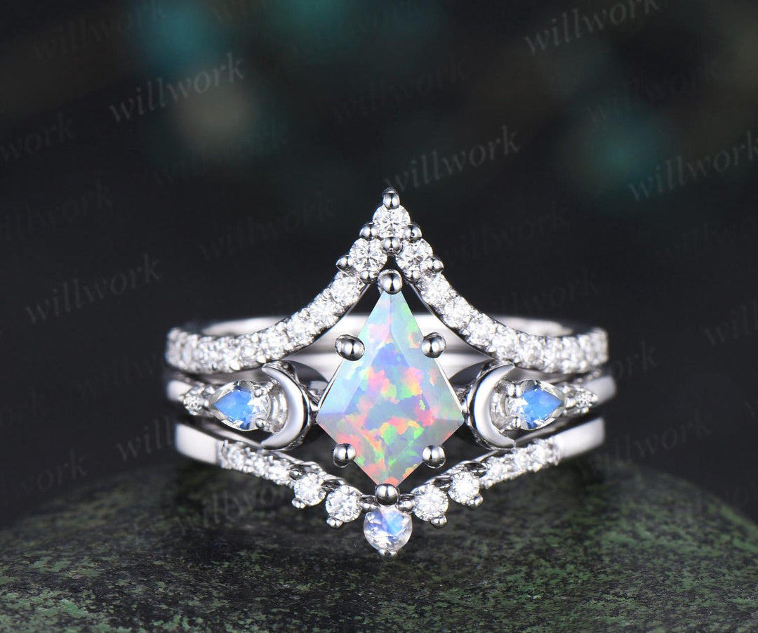 3pc Kite Cut Opal Ring Vintage White Gold Moon Five Stone Engagement Ring Set Moonstone Diamond Unique Wedding Bridal Ring Set Gift Women