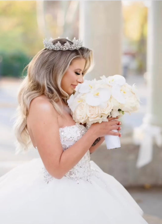 Ellee Real Bride Adorned With Amal Swarovski Bridal Full Crown