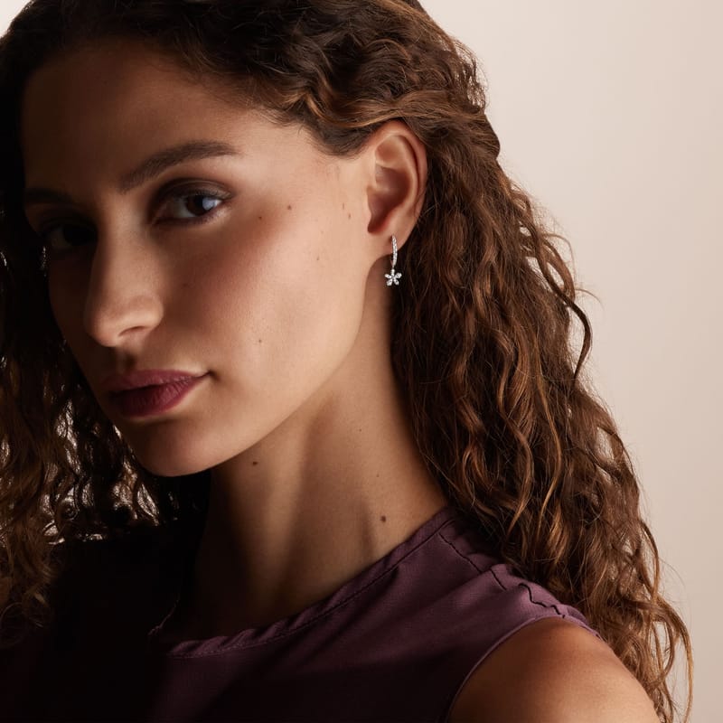 Dangling Flower Earrings