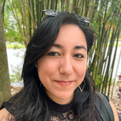 Karina in Orlando: Proposal / Engagement Photography