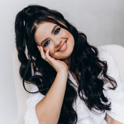 Viktoriia in New York City: Proposal / Engagement Photography