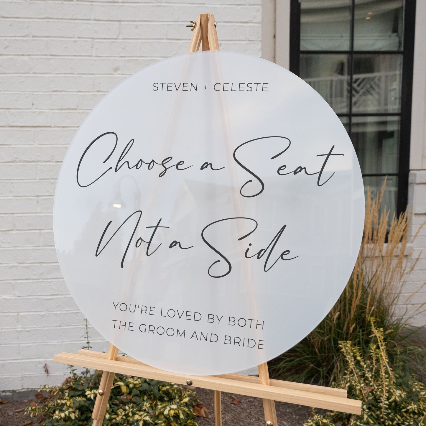 Frosted Acrylic Wedding Sign | Round Olivia