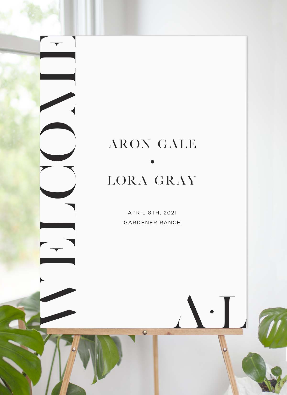 Lissom Wedding Sign by Inggrid H.