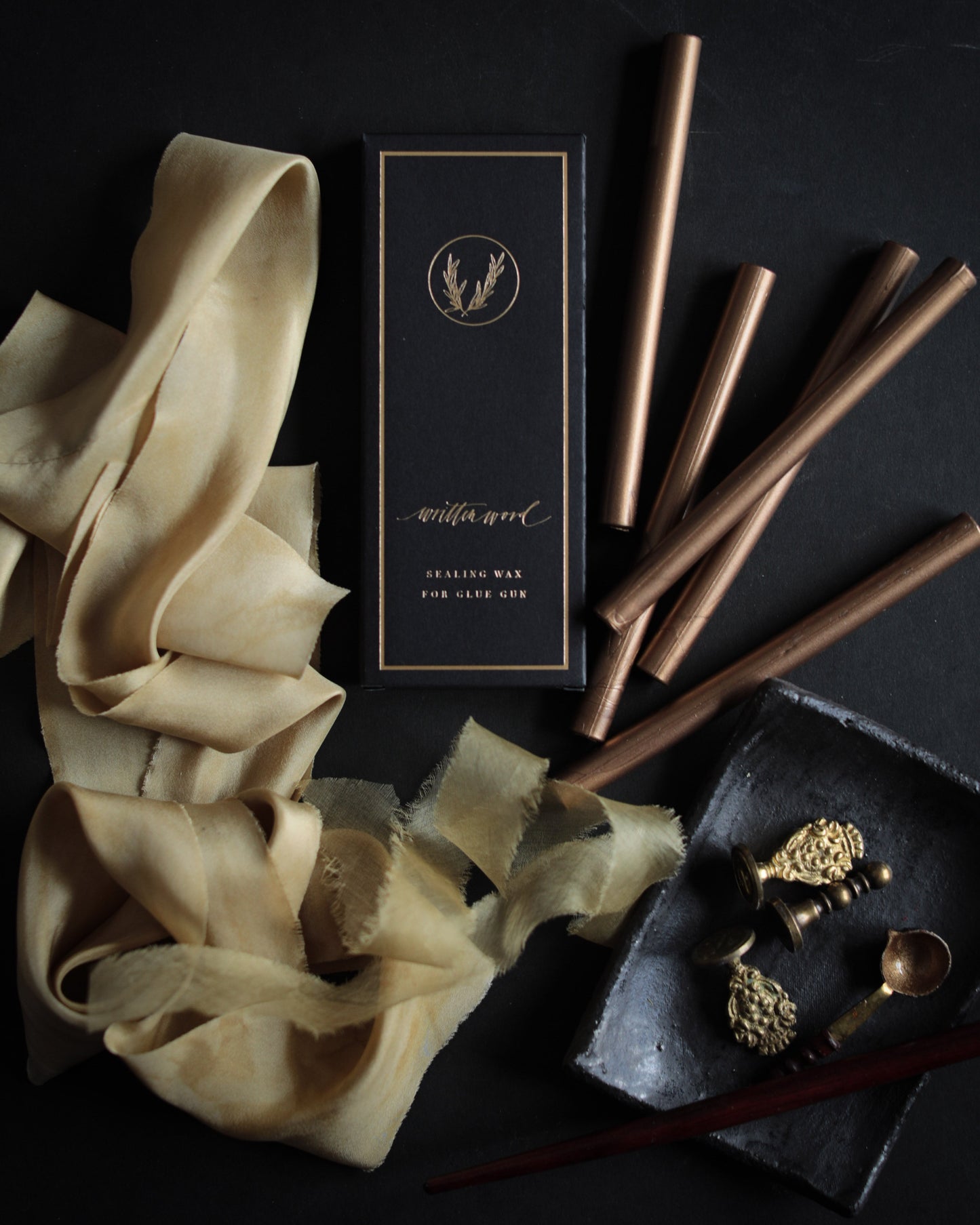 Gold Glue Gun Sealing Wax (Box Of 5 Sticks)