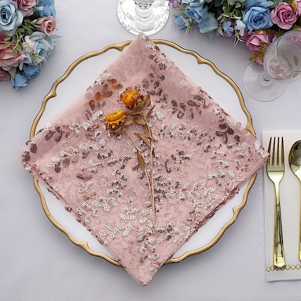 From Classic To Boho: Tablecloth Ideas For Brides